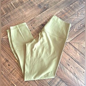 Lululemon Align high rise crop